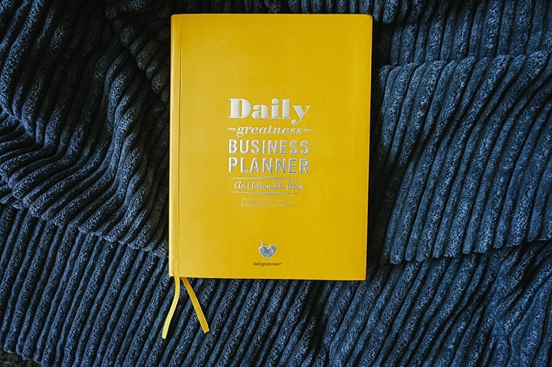 Daily Greatness Business Planner Review | Business Tips | Madison Fichtl | Madison-fichtl.com 