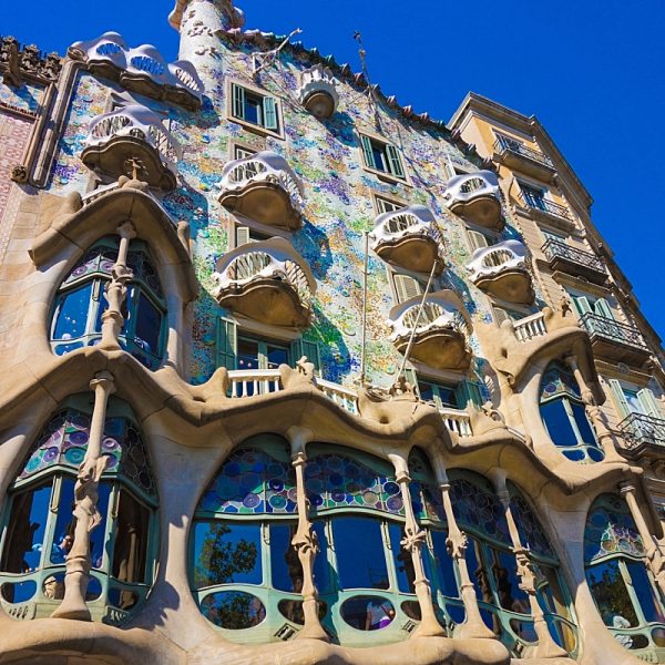 Barcelona Honeymoon | Madison Fichtl | Madison-fichtl.com