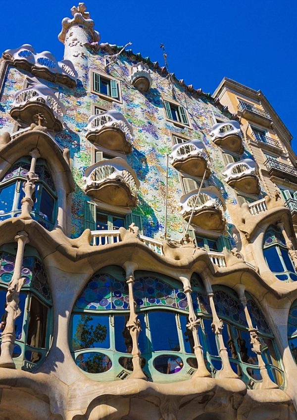 Is a Barcelona Pass Really Worth It for First-Time Travelers