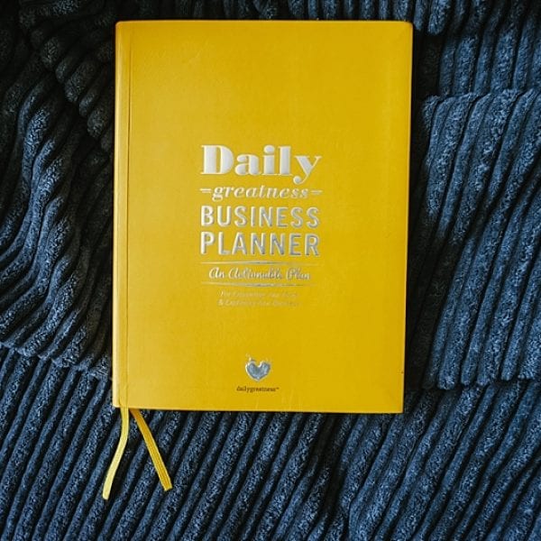 Daily Greatness Business Planner Review | Business Tips | Madison Fichtl | Madison-fichtl.com