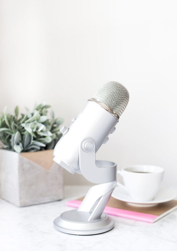 5 Podcasts that every Creative Entrepreneur needs to hear!