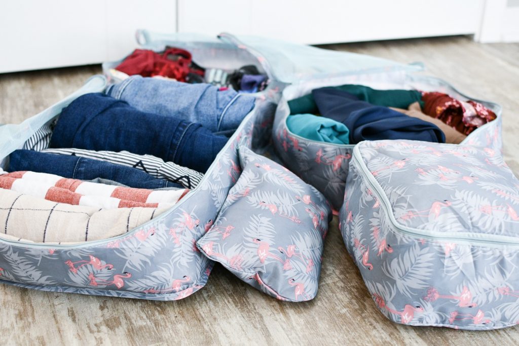How to Organize a Suitcase