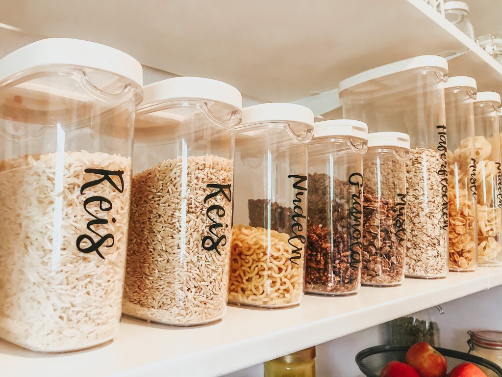 Kitchen Pantry Makeover