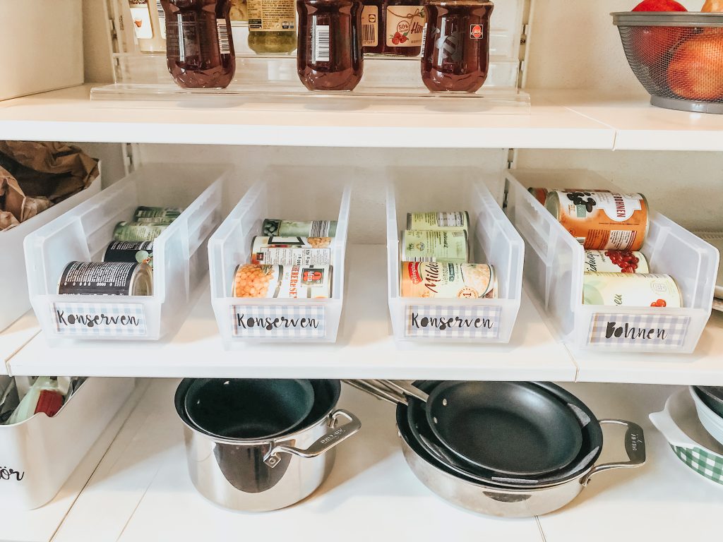 Kitchen Pantry Makeover