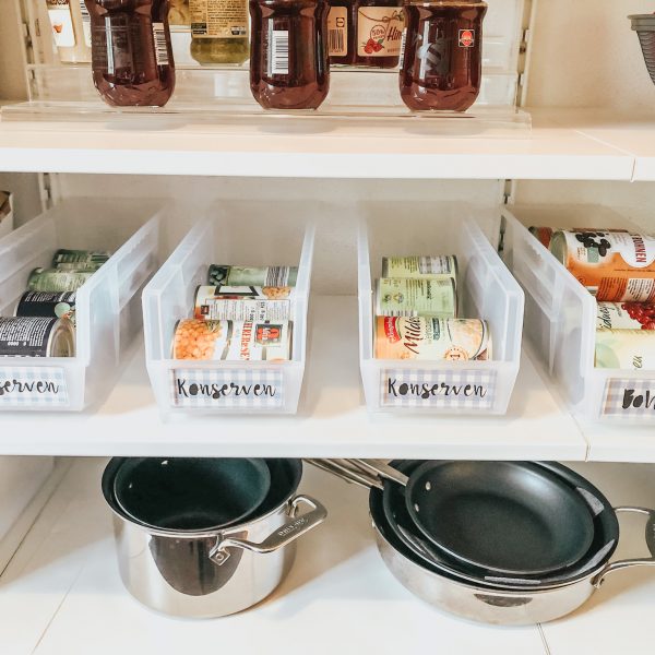 Kitchen Pantry Makeover