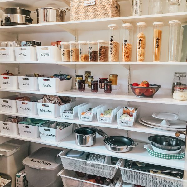 Kitchen Pantry Makeover