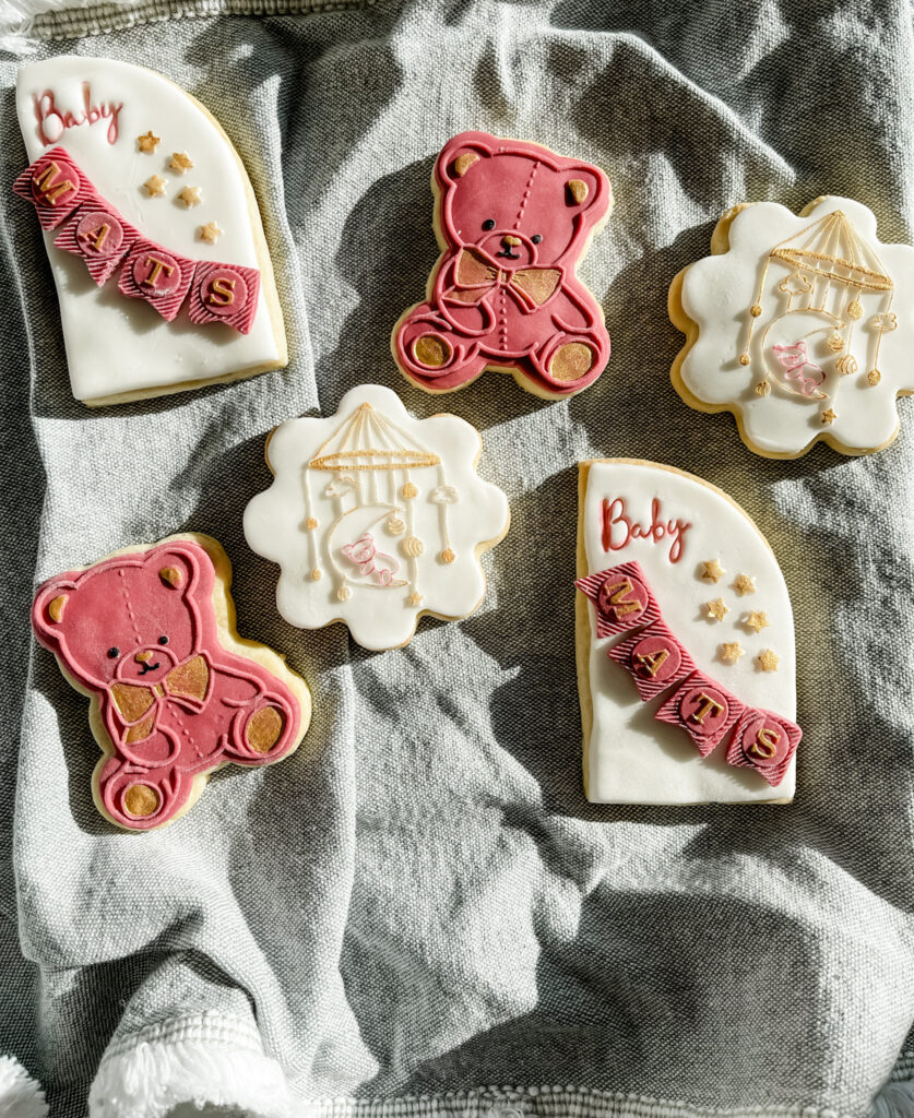 Baby shower cookies. 